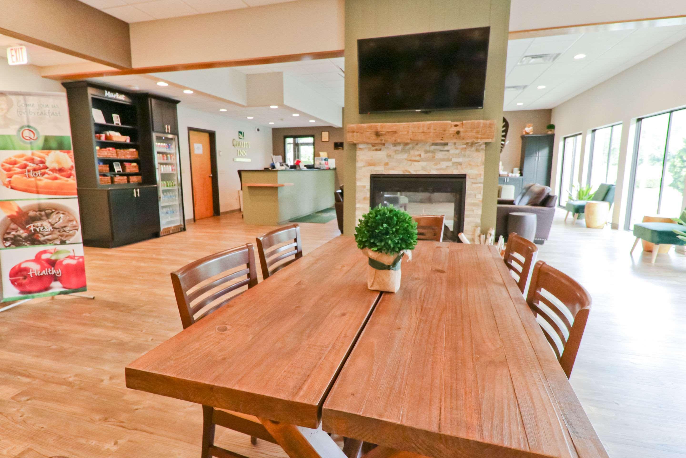 Quality Inn Shelburne - Burlington Luaran gambar